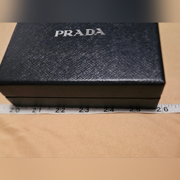 Prada Black Logo Box Jewelry Bracelet Necklace Gift Card Keychain Small Purse - Picture 8 of 9